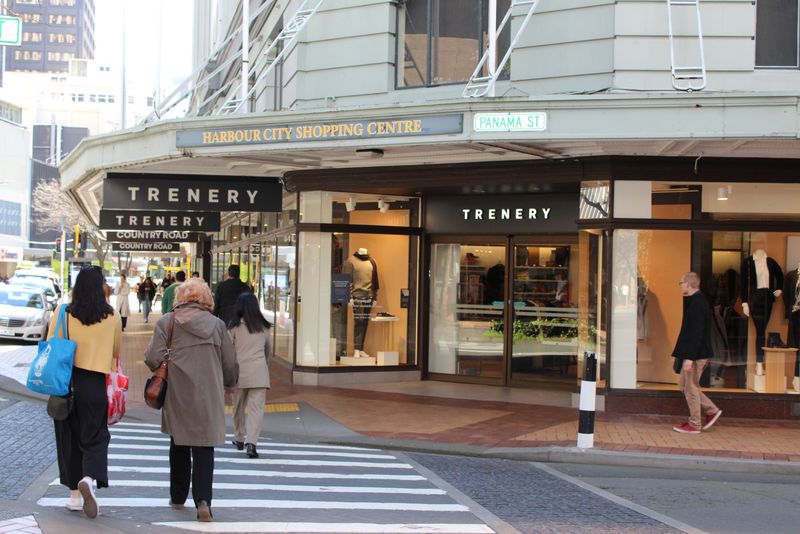People walk on Lambton Quay street in Wellington, New Zealand July 23, 2020. Picture taken July 23, 2020. REUTERS/Praveen Menon/File Photo