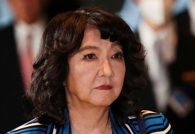 FILE PHOTO: Japan's newly-appointed Finance Minister Satsuki Katayama arrives at the prime minister's official residence in Tokyo, Japan October 21, 2025. REUTERS/Kim Kyung-Hoon/File Photo