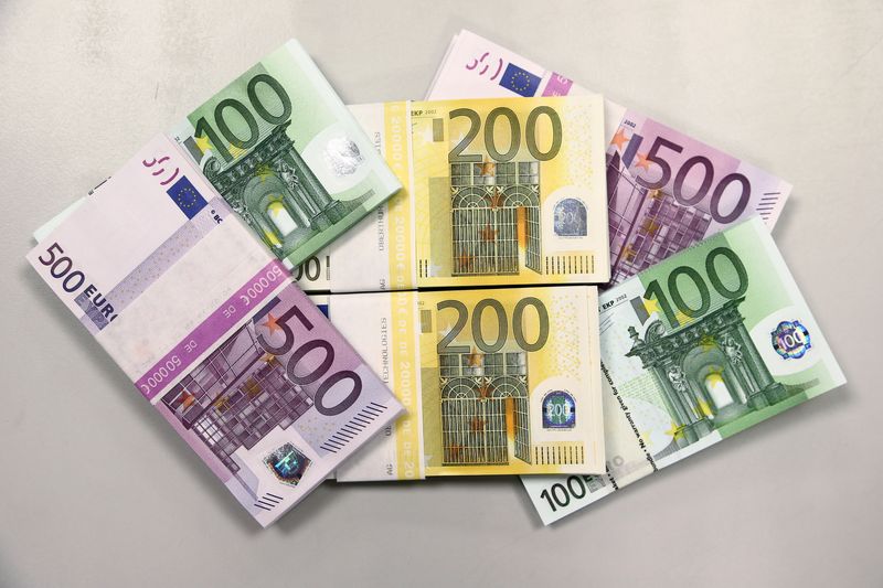 Euro currency bills are pictured at the Croatian National Bank in Zagreb, Croatia, May 21, 2019. Picture taken May 21, 2019. REUTERS/Antonio Bronic