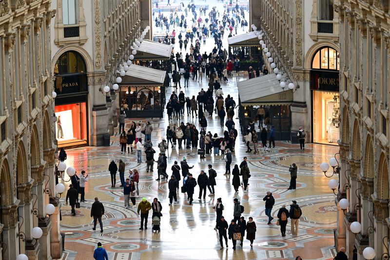 People walk inside the Galleria Vittorio Emanuele II shopping arcade in Milan, Italy, January 12, 2026. REUTERS/Daniele Mascolo