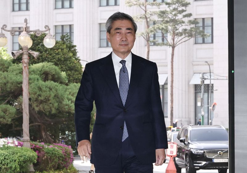 Newly-appointed governor of the Bank of Korea, Shin Hyun-song arrives at the Bank of Korea in Seoul, South Korea, April 21, 2026.  Yonhap via REUTERS