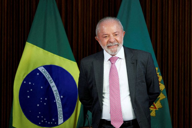 FILE PHOTO: Brazil's President Luiz Inacio Lula da Silva stands during a ministerial meeting at the Planalto Palace in Brasilia, Brazil, March 31, 2026. REUTERS/Adriano Machado/File Photo