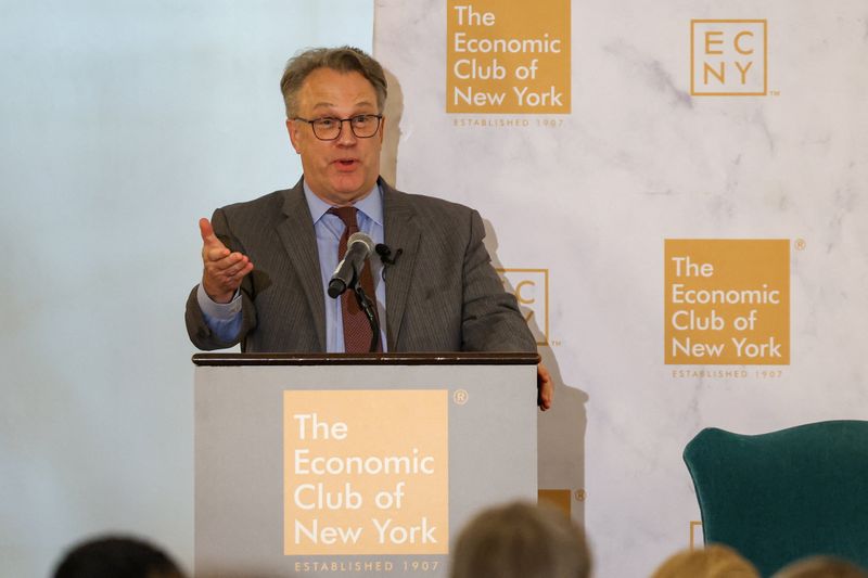 John C. Williams, President and CEO of the Federal Reserve Bank of New York, speaks to the Economic Club of New York in New York City, U.S., September 4, 2025. REUTERS/Kylie Cooper