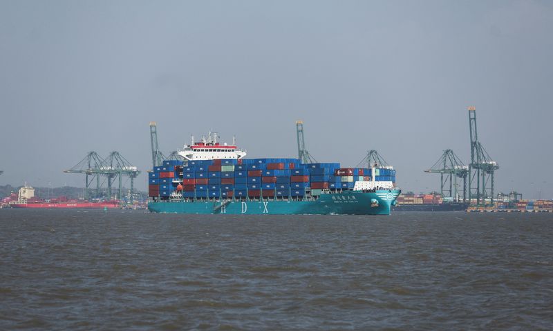 A container ship operates in the Arabian Sea off Mumbai, India, May 6, 2026. REUTERS/Francis Mascarenhas