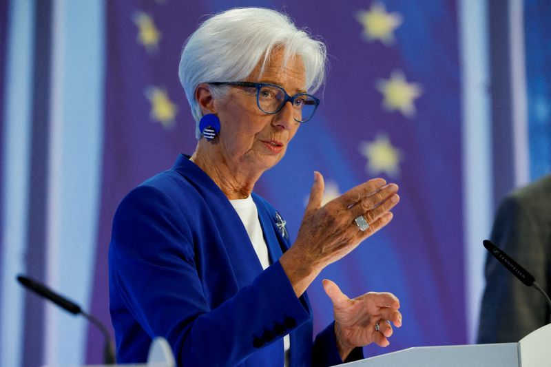 FILE PHOTO: European Central Bank (ECB) President Christine Lagarde speaks to reporters following the Governing Council's meeting, in Frankfurt, Germany June 11, 2026. REUTERS/Heiko Becker/File Photo