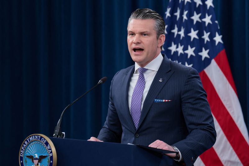 U.S. Secretary of Defense Pete Hegseth speaks during a briefing held with Chairman of the Joint Chiefs of Staff General Dan Caine (not pictured), amid the U.S.-Israeli conflict with Iran, at the Pentagon in Washington, D.C., U.S., March 31, 2026. REUTERS/Jonathan Ernst