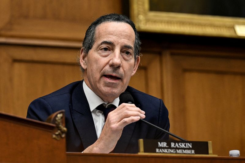FILE PHOTO: U.S. Representative Jamie Raskin (D-MD) speaks during a House Judiciary Committee hearing with FBI Director Kash Patel (not pictured), on Capitol Hill in Washington, D.C., U.S., September 17, 2025. REUTERS/Annabelle Gordon/File Photo