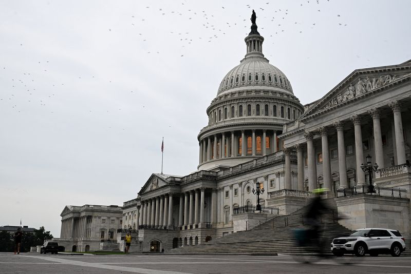 A view of the U.S. Capitol building a day before a partial government shutdown is scheduled to take place, on Capitol Hill in Washington, D.C., U.S., September 30, 2025. REUTERS/Annabelle Gordon