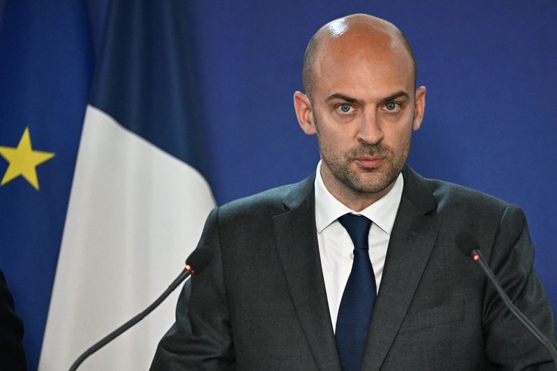 FILE PHOTO: France's Minister for Europe and Foreign Affairs Jean-Noel Barrot delivers a speech after a meeting with European partners to suggest a negotiated solution to end the conflict between Iran and Israel at the Ministry for Europe and Foreign Affairs (Quai d'Orsay) in Paris, France June 19, 2025.  JULIEN DE ROSA/Pool via REUTERS/File photo