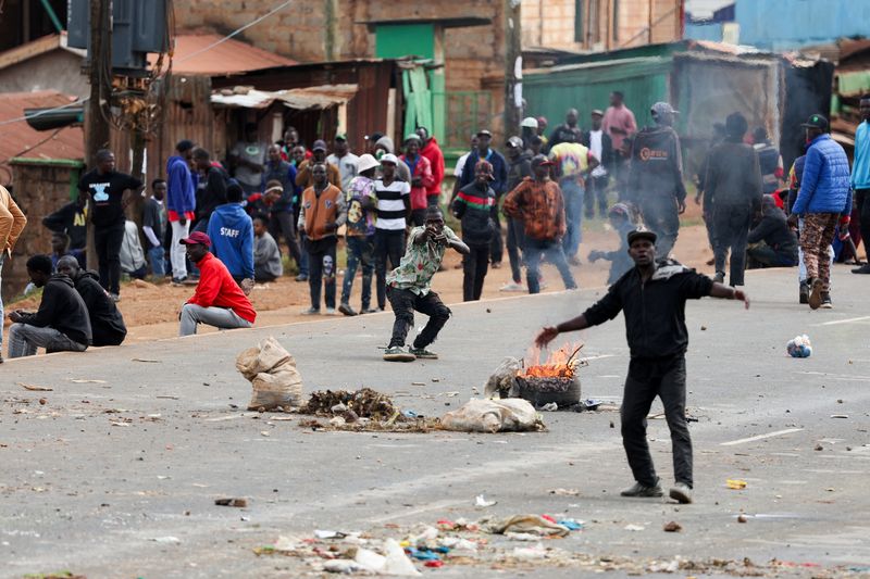 FILE PHOTO: Protesters take part in the "Saba Saba People's March" anti-government protest, in Kangemi area of Nairobi, Kenya July 7, 2025. REUTERS/Monicah Mwangi/File Photo