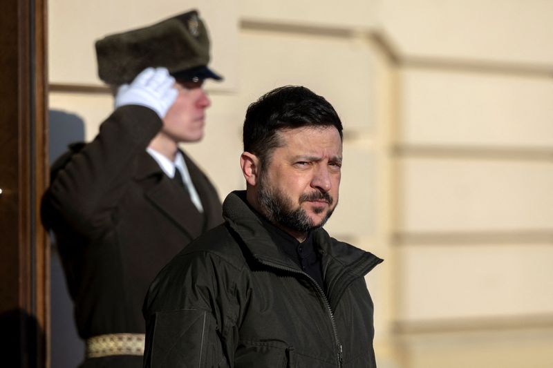 Ukrainian President Volodymyr Zelenskiy looks on as he meets his Czech counterpart Petr Pavel, amid Russia's attack on Ukraine, in Kyiv, Ukraine, January 16, 2026. REUTERS/Thomas Peter