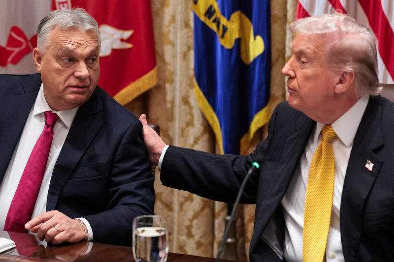 U.S. President Donald Trump hosts a bilateral lunch with Hungary's Prime Minister Viktor Orban at the White House in Washington, D.C., U.S., November 7, 2025. REUTERS/Jonathan Ernst