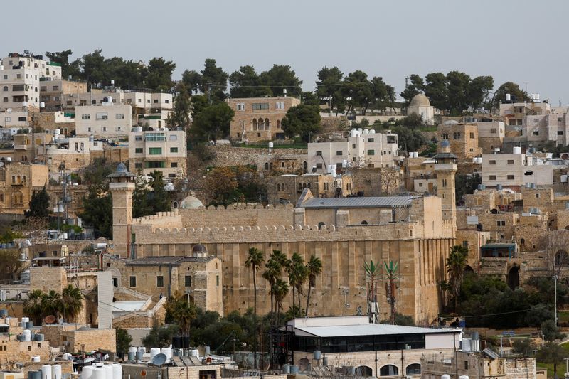 A view of the Ibrahimi Mosque, also known as the cave of Patriarchs, in the old city in Hebron in the Israeli-occupied West Bank, February 9, 2026. REUTERS/Mussa Qawasma