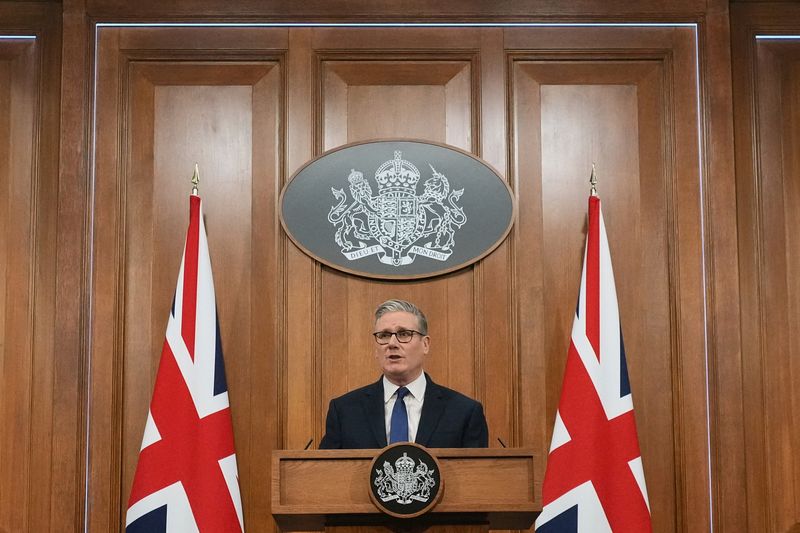 Britain's Prime Minister Keir Starmer speaks during a press conference at Downing Street in London, Britain, April 1, 2026.  Frank Augstein/Pool via REUTERS