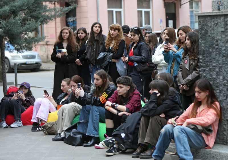 Students attend a rally against education reforms outside the Georgian Ministry of Education building in Tbilisi, Georgia April 1, 2026. REUTERS/Irakli Gedenidze