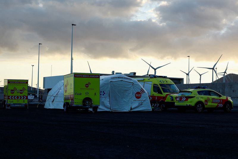 A view of a tent of a mobile medical facility set up at the port of Granadilla de Abona, where the cruise ship MV Hondius is expected to dock after being affected by a hantavirus outbreak, in Tenerife, Spain, May 9, 2026. REUTERS/Borja Suarez