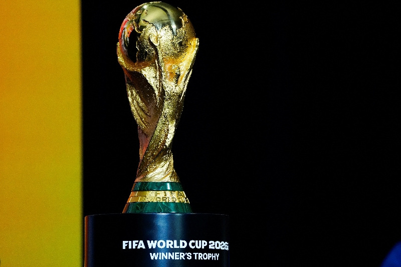 The FIFA World Cup 2026 trophy is displayed during a press event organized by Global Citizen and FIFA to announce the FIFA World Cup Final Halftime Show in New York City, U.S., May 14, 2026.  REUTERS/Eduardo Munoz