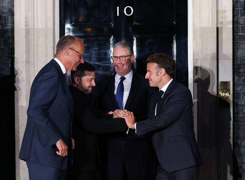 British Prime Minister Keir Starmer, Ukrainian President Volodymyr Zelenskiy, French President Emmanuel Macron and German Chancellor Friedrich Merz meet at 10 Downing Street, in London, Britain, June 7, 2026. REUTERS/Isabel Infantes