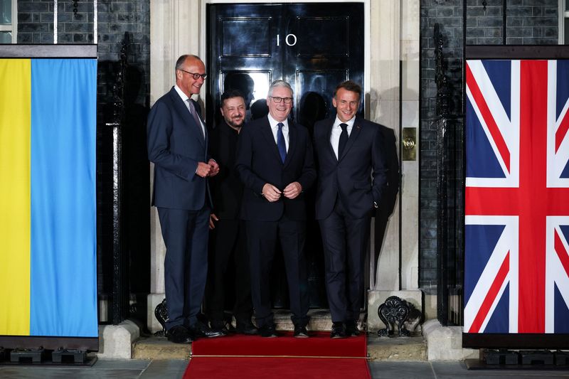 British Prime Minister Keir Starmer, Ukrainian President Volodymyr Zelenskiy, French President Emmanuel Macron and German Chancellor Friedrich Merz meet at 10 Downing Street, in London, Britain, June 7, 2026. REUTERS/Isabel Infantes