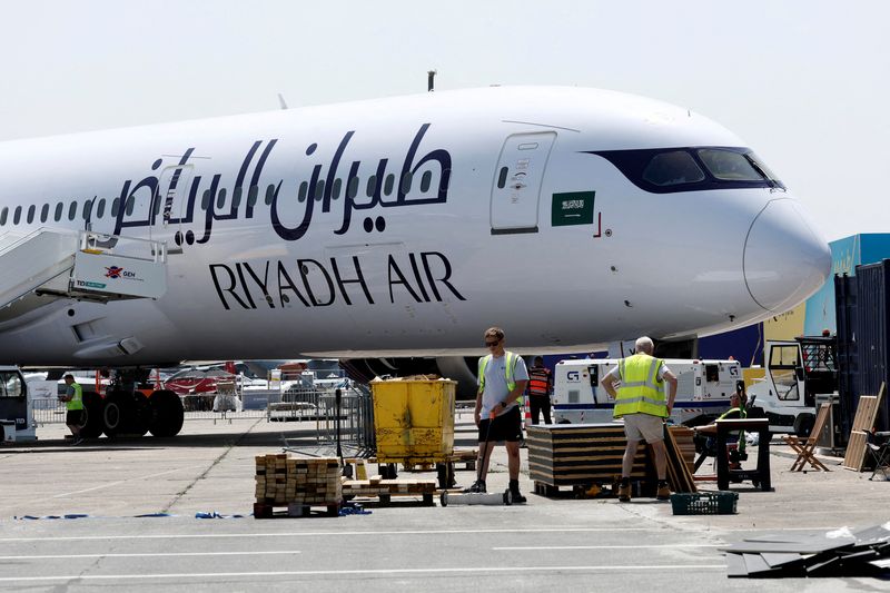 FILE PHOTO: A Riyadh Air Boeing 787-9 Dreamliner is seen before the opening of the 55th International Paris Airshow at Le Bourget Airport near Paris, France, June 13, 2025. REUTERS/Benoit Tessier/File Photo