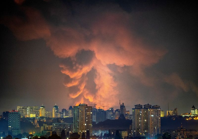 Smoke rises in the city during a Russian missile strike, amid Russia's attack on Ukraine, in Kyiv, Ukraine August 5, 2026. REUTERS/Vladyslav Sodel