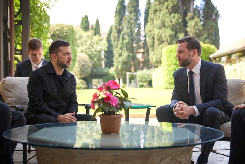 FILE PHOTO: Ukraine's President Volodymyr Zelenskiy meets U.S. Vice President JD Vance in Rome, Italy May 18, 2025.  Ukrainian Presidential Press Service/Handout via REUTERS /File Photo
