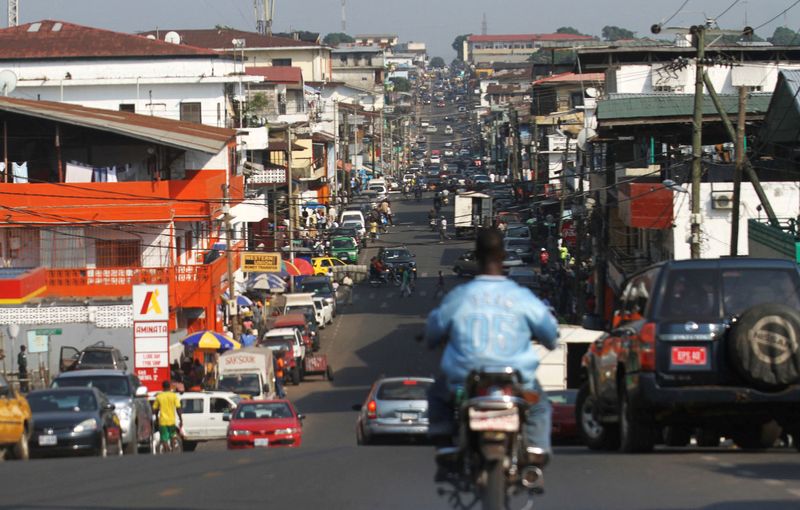 FILE PHOTO: A view of a street in Monrovia  January 29, 2013. REUTERS/Thierry Gouegnon /File Photo