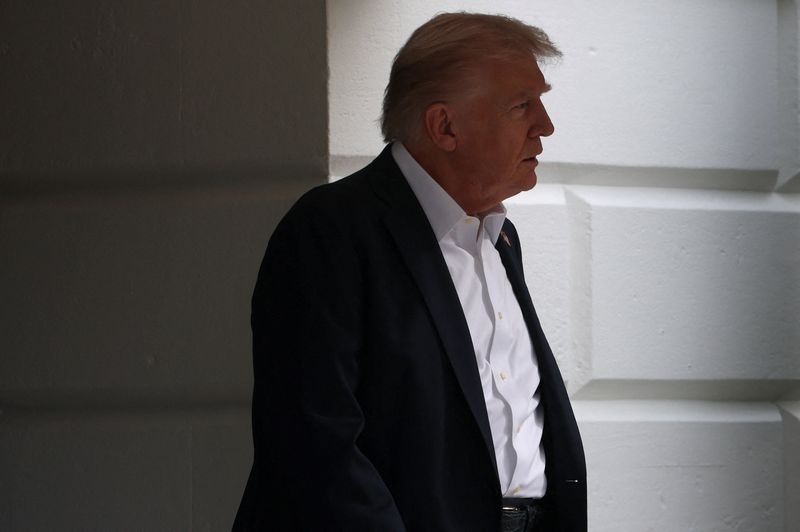 U.S. President Donald Trump departs for travel to New York to attend the Ryder Cup golf tournament, from the White House in Washington, D.C., U.S., September 26, 2025 REUTERS/Jonathan Ernst