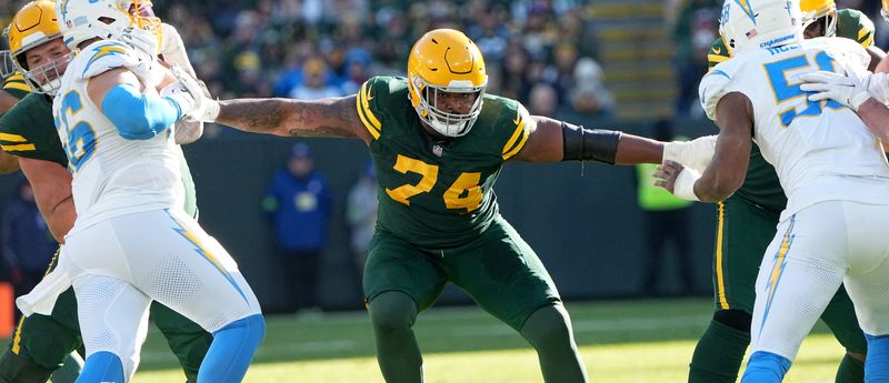 Green Bay Packers guard Elgton Jenkins blocks against the Los Angeles Chargers.