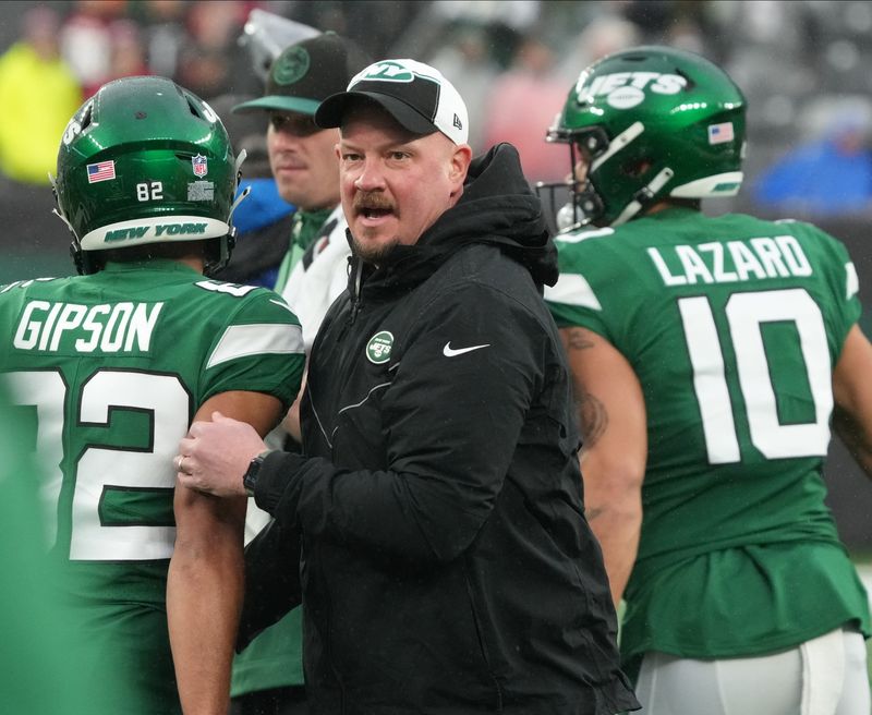Nathaniel Hackett, who spent the last two seasons as the New York Jets' offensive coordinator, is back with the Green Bay Packers as a consultant.