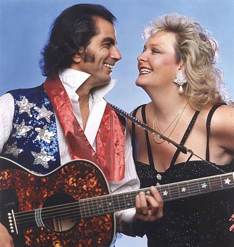 Mike and Claire Sardina of Milwaukee performed as singing duo Lightning & Thunder, shown in this 1998 file photo. The couple are to be played by Hugh Jackman and Kate Hudson in "Song Sung Blue," a musical drama based on the 2008 documentary of the same name.