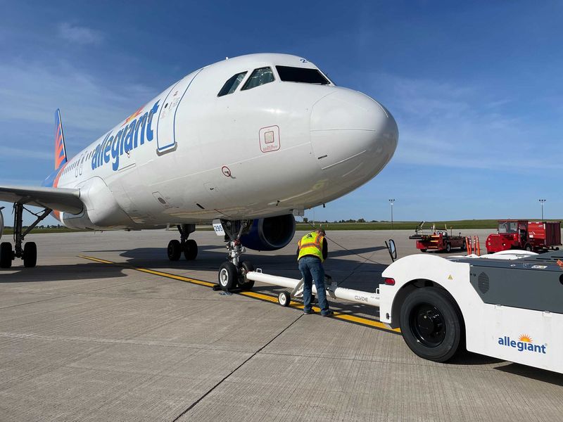 Allegiant Airlines will offer a new nonstop flight to Fort Myers, Florida, from Appleton International Airport, starting Nov. 21.