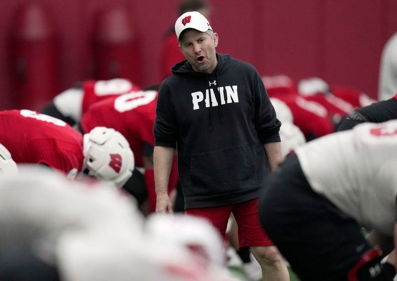 Wisconsin defensive coordinator Mike Tressel will emphasize on responding to adversity, something the Badgers didn't do well in 2024.