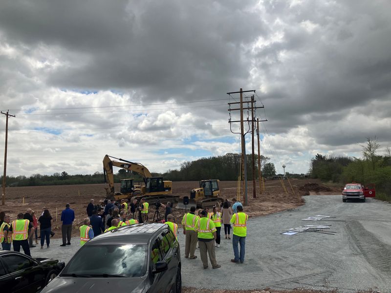 Elected officials from the Wisconsin Senate, Brown County, the city of De Pere and Lawrence on May 13, 2025 celebrated the start of construction on the Southern Bridge route near Scheuring Road and Packerland Drive.