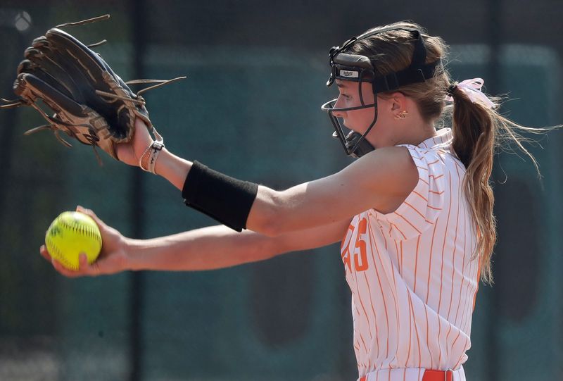 Kaukauna High School's starting pitcher Karly Meredith (1) against Neenah High School during their softball game on Thursday, May 15, 2025, in Kaukauna, Wis. Kaukauna defeated Neenah 4-1.
Wm. Glasheen USA TODAY NETWORK-Wisconsin