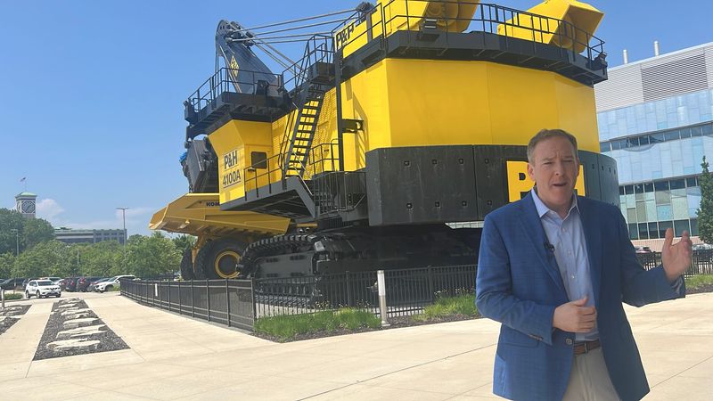 EPA Administrator Lee Zeldin speaks in favor of "one big, beautiful bill" after taking a tour of the Komatsu Mining Company facility in Milwaukee on June 26, 2025.