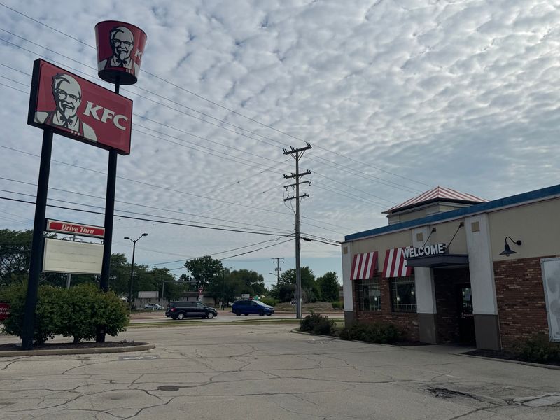KFC, 1020 Winneconne Ave. in Neenah, has closed.