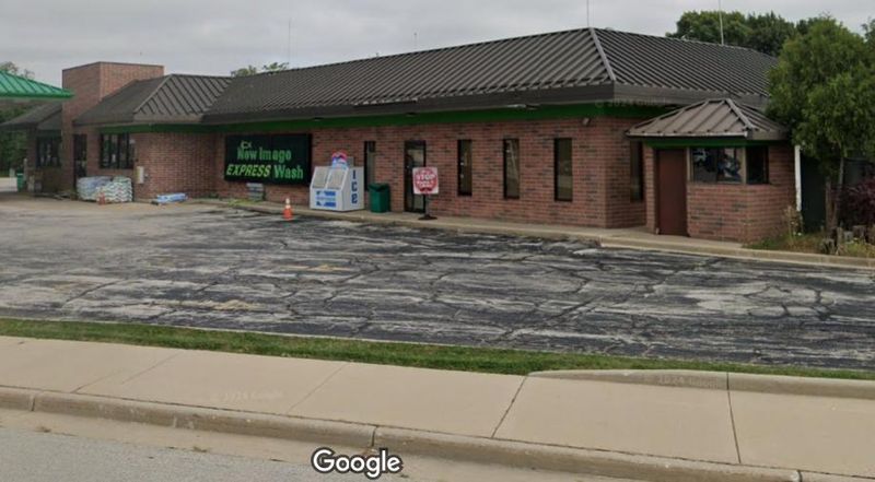 The Pub Summit will occupy the southwest side of the BP station at 1004 Summit Ave. in Oconomowoc. It will serve beer, wine and premade bar food in a newly remodeled 751-square-foot space there.
