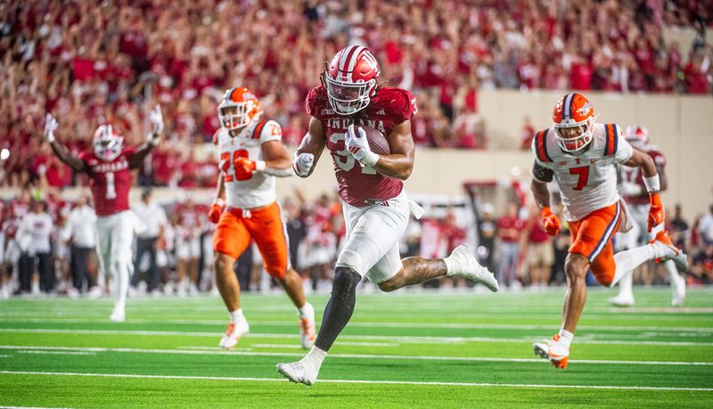 Indiana's Riley Nowakowski (37) scores during the Indiana versus Illinois football game at Memorial Stadium on Saturday, Sept. 20, 2025