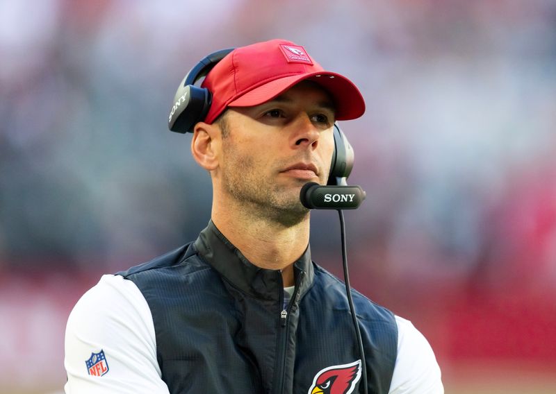 Arizona Cardinals coach Jonathan Gannon looks on against the Atlanta Falcons.
