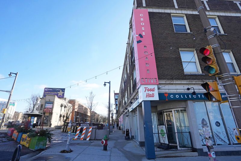 Star Bar, an astrology-themed bar, plans to open Aug. 13 at 2011 Ivanhoe Place, along the Ivanhoe Plaza on Milwaukee's east side.