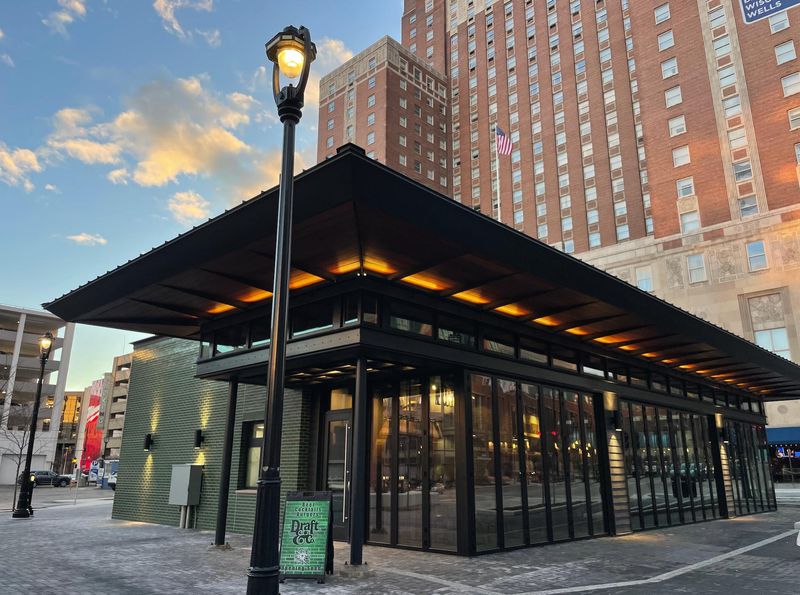 Draft & Co., a beer bar serving burgers and more from Crave Cafe, is now open at the Vel R. Phillips Plaza, 401 W. Wisconsin Ave. It's operated by the owners of Draft & Vessel.