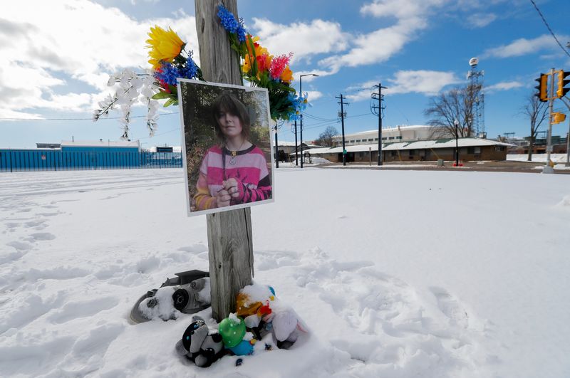 A memorial for Chloe Bishop is seen on Friday, February 6, 2026, near the intersection of Lombardi Avenue and Holmgren Way, in Ashwaubenon, Wis. Bishop was killed in an auto collision Jan. 30 and the driver of the other vehicle, Douglas Proehl, 69, of Luxemburg, is charged with homicide by intoxicated use of a vehicle.
Tork Mason/USA TODAY NETWORK-Wisconsin