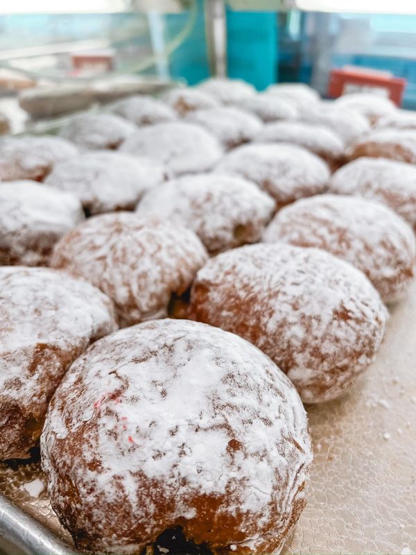 Pączki from Hartman's Bakery in Manitowoc for Lent in 2026.