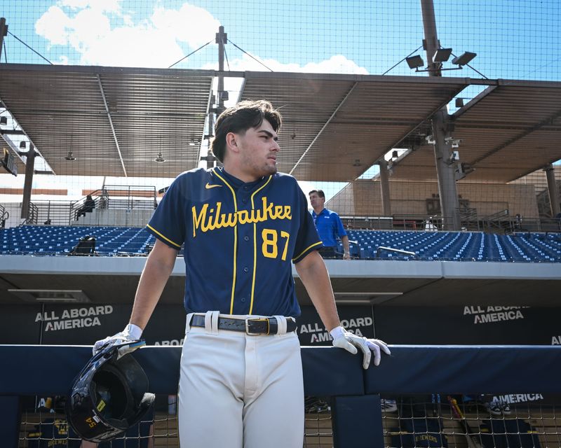 Brewers infield prospect Brady Ebel  is the son of Dodgers third base coach Dino Ebel.