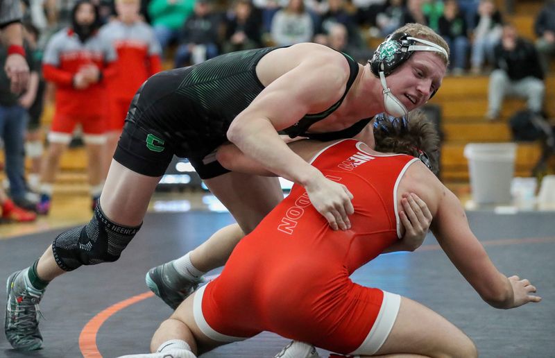 Coleman High School’s Cole Berth wrestles against New London High School’s Owen Ross in a 165-pound match during a WIAA Division 2 team wrestling sectional meet on Saturday, February 21, 2026, at Oconto Falls High School in Oconto Falls, Wis.
Tork Mason/USA TODAY NETWORK-Wisconsin