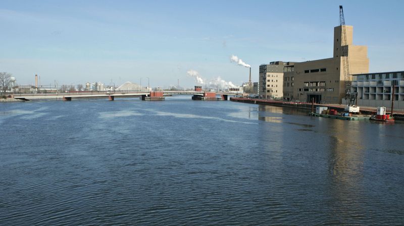 Over the next ten years, thirteen miles of the Fox River will be dredged and cleaned by TetraTech in Green Bay.