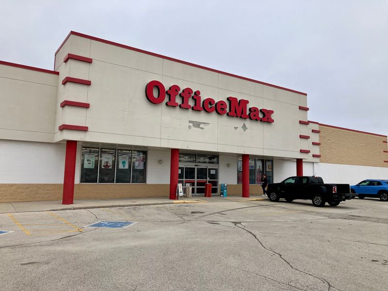 The Manitowoc OfficeMax store, 4121 Calumet Ave., is shown on April 16, 2026. The store is slated to close April 23.