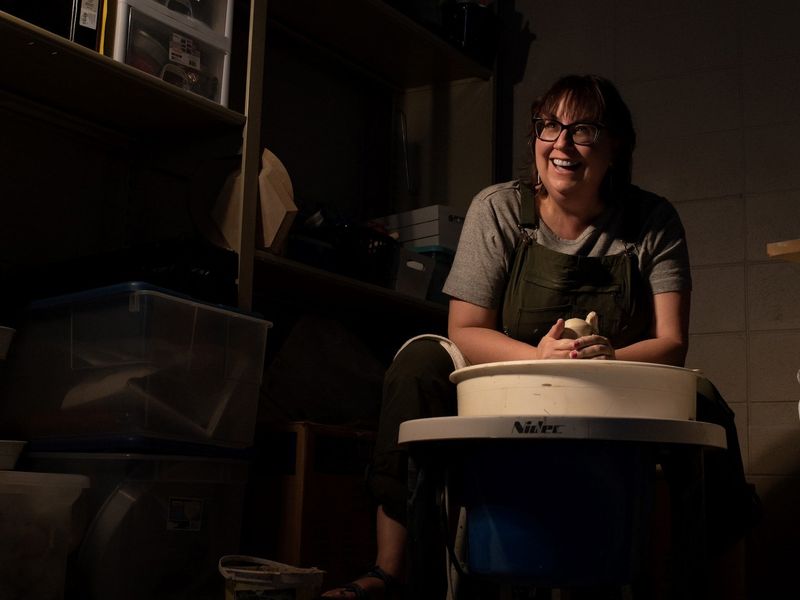 Karen Eckbert is creating a space for the arts community to come together. The Messy Arts Guild will offer space for artists to create.