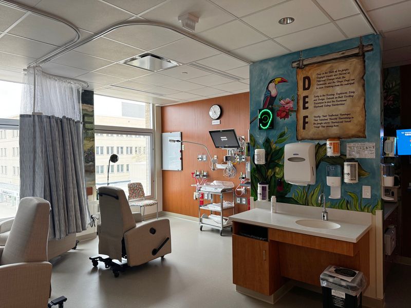 A photo shows a new bed pod in the NICU at Children's Wisconsin's Fox Valley Hospital